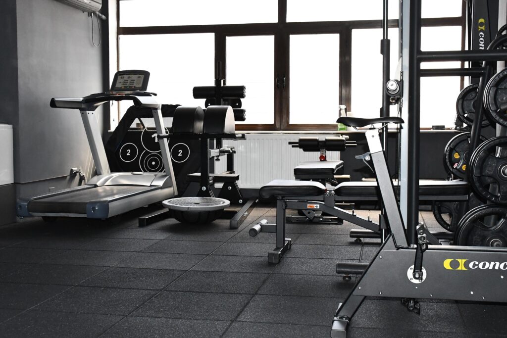 Sală de fitness în Craiova cu antrenor personal și plan de nutriție