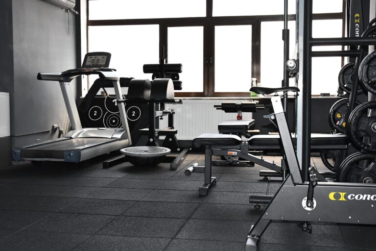 Sală de fitness în Craiova cu antrenor personal și plan de nutriție